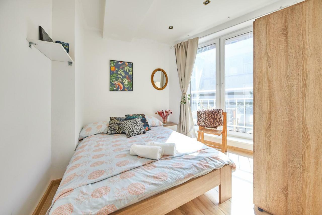 Pineapple Apartment Bratislava Eksteriør billede